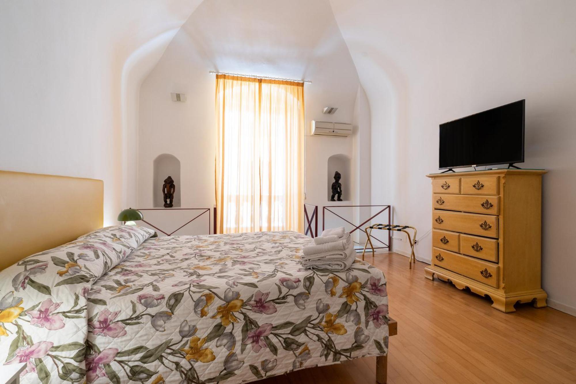 Appartement Palazzo Barone à Bari Extérieur photo