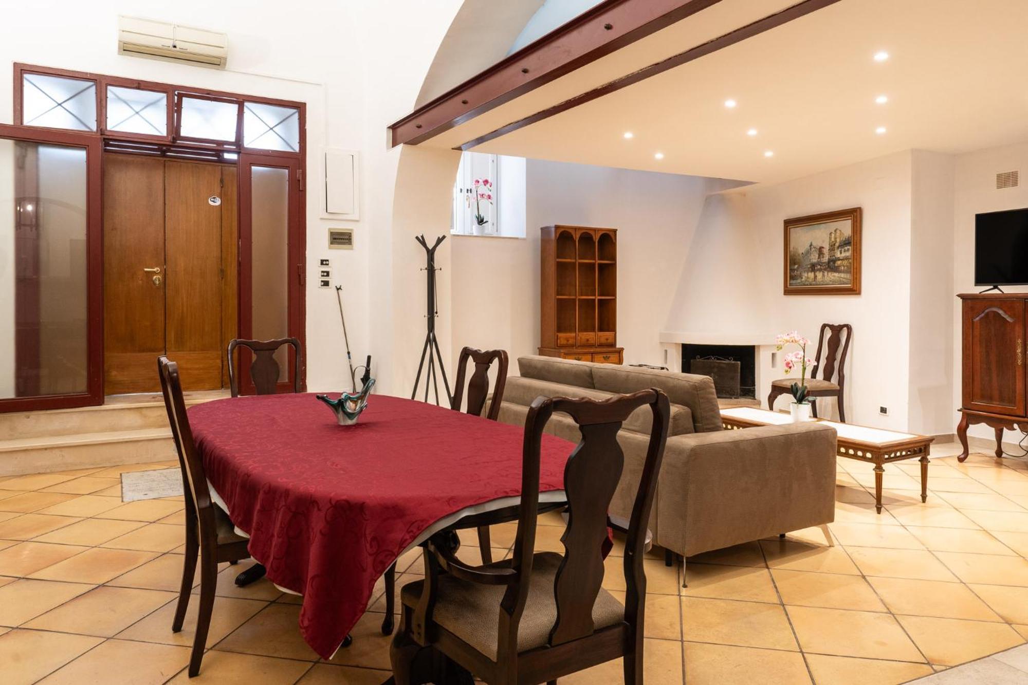 Appartement Palazzo Barone à Bari Extérieur photo